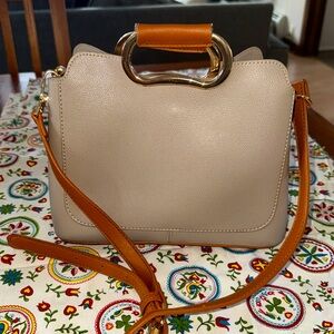 Super cute handbag🔥 crossbody or handles